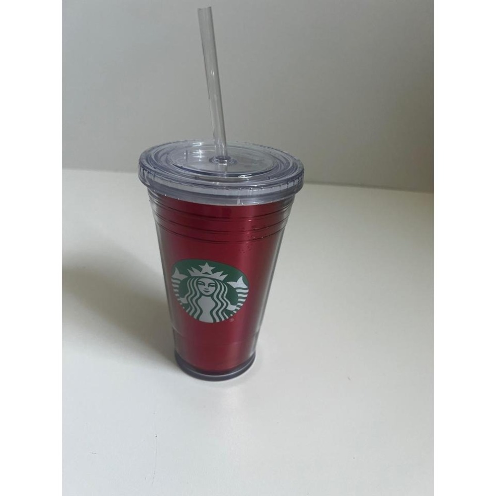 Starbucks Red Plastic Tumbler with Lid and Straw 16 fl oz New